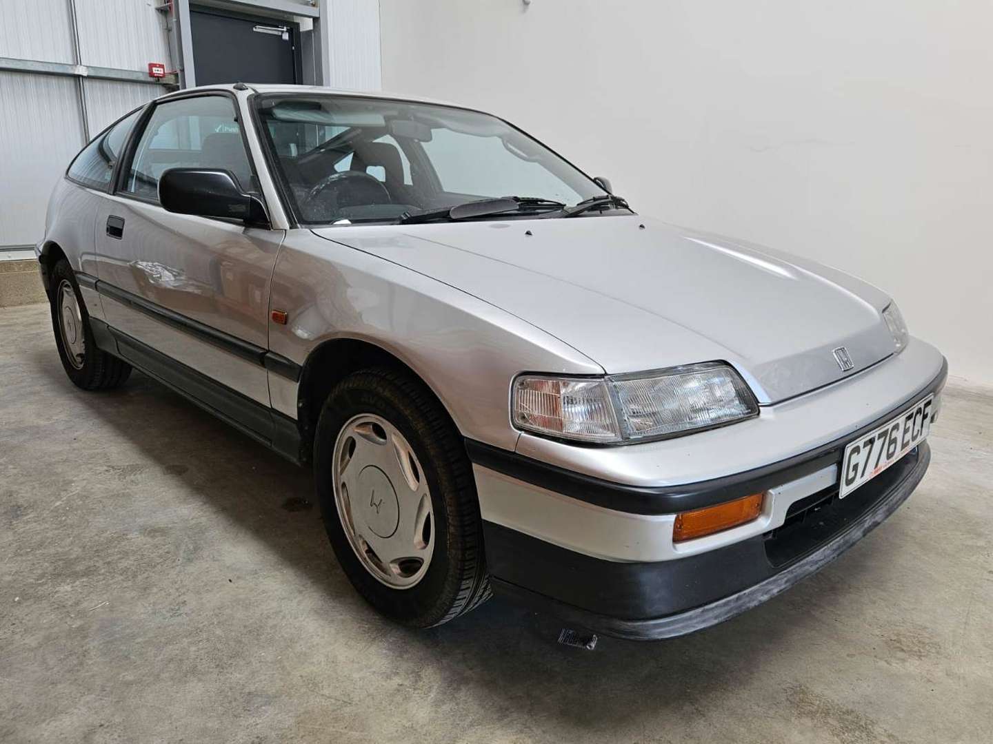 <p>1989 HONDA CR-X</p>