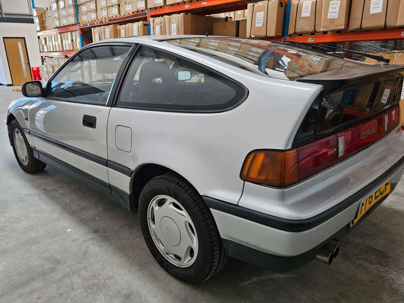 <p>1989 HONDA CR-X</p>