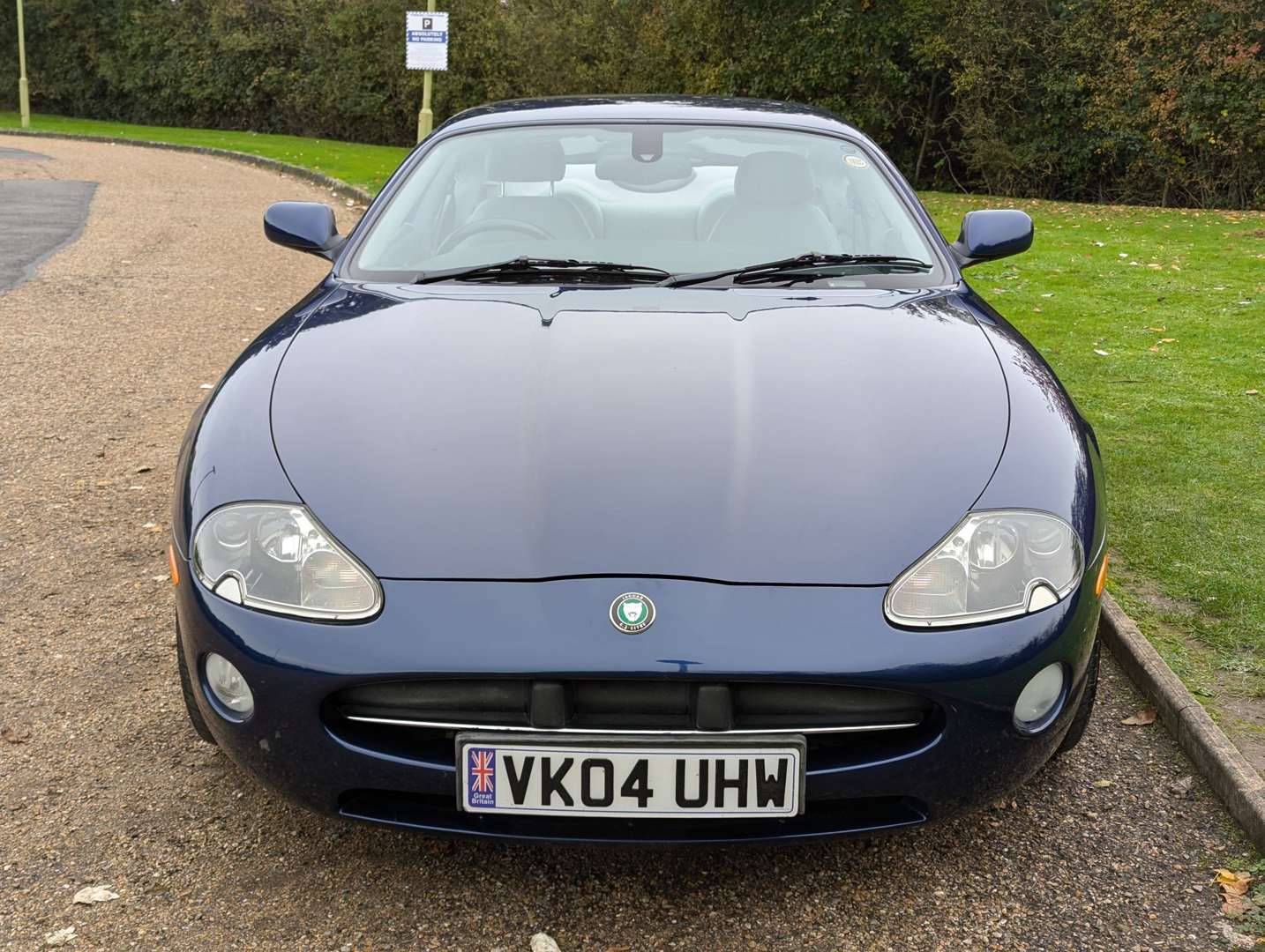 <p>2004 JAGUAR XK8 4.2 COUPE AUTO</p>