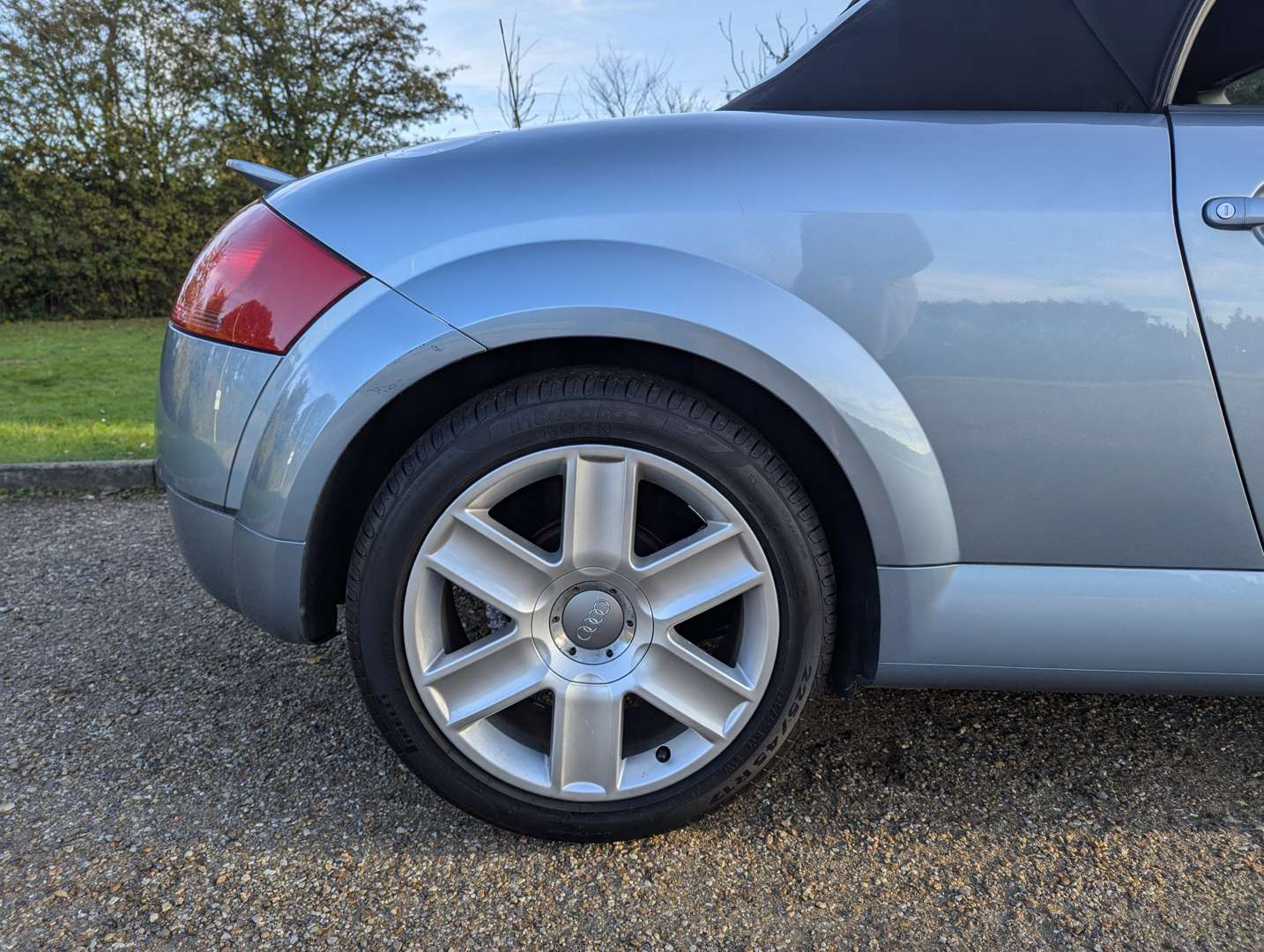 <p>2004 AUDI TT 1.8 ROADSTER (150 BHP)</p>