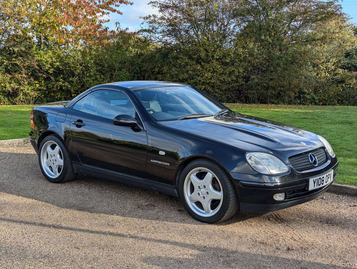 <p>2001 MERCEDES SLK 230 KOMPRESSOR</p>