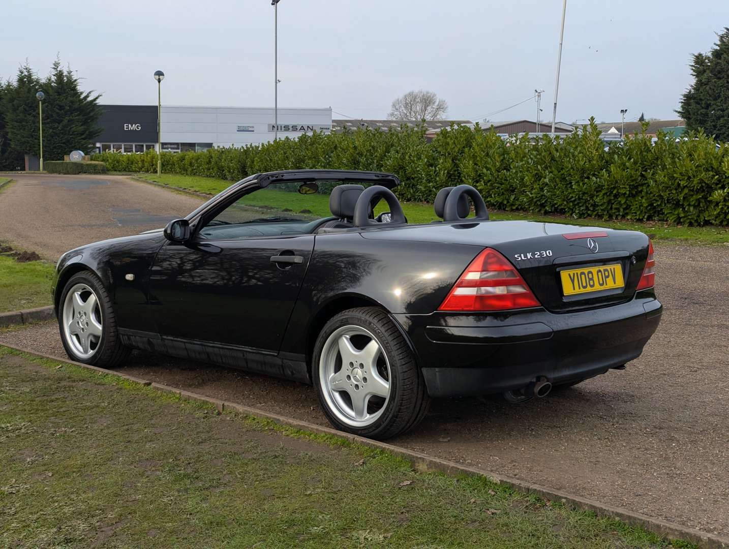 <p>2001 MERCEDES SLK 230 KOMPRESSOR</p>