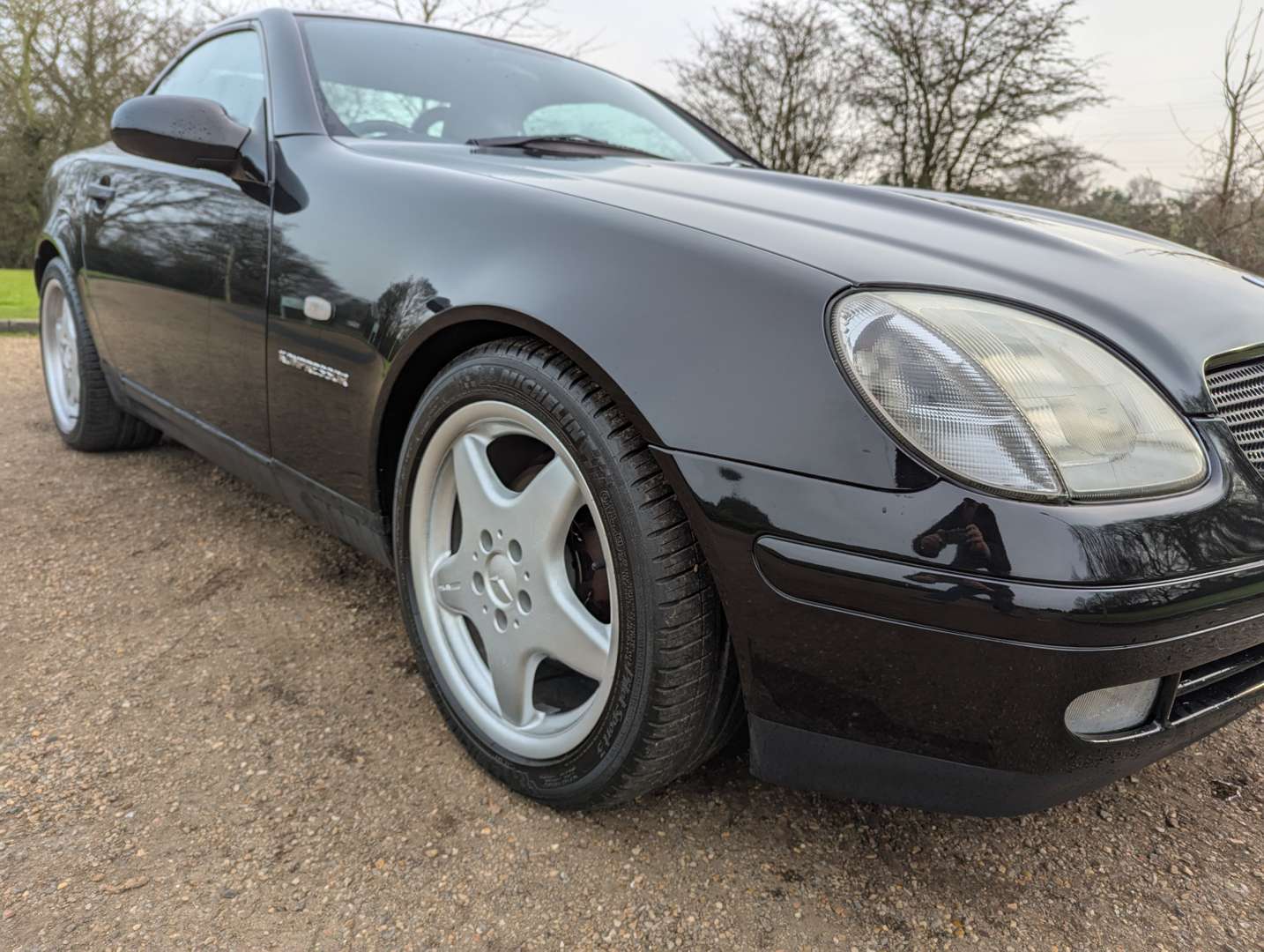 <p>2001 MERCEDES SLK 230 KOMPRESSOR</p>