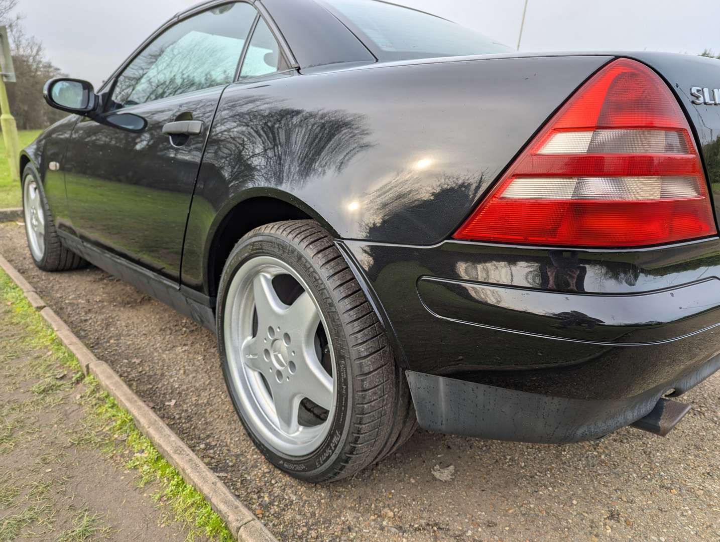 <p>2001 MERCEDES SLK 230 KOMPRESSOR</p>