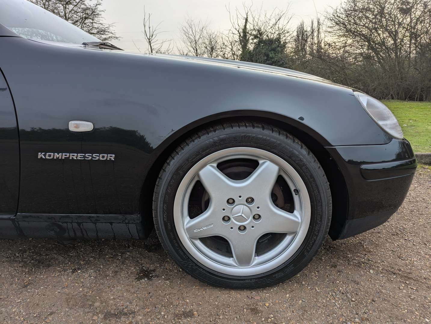 <p>2001 MERCEDES SLK 230 KOMPRESSOR</p>