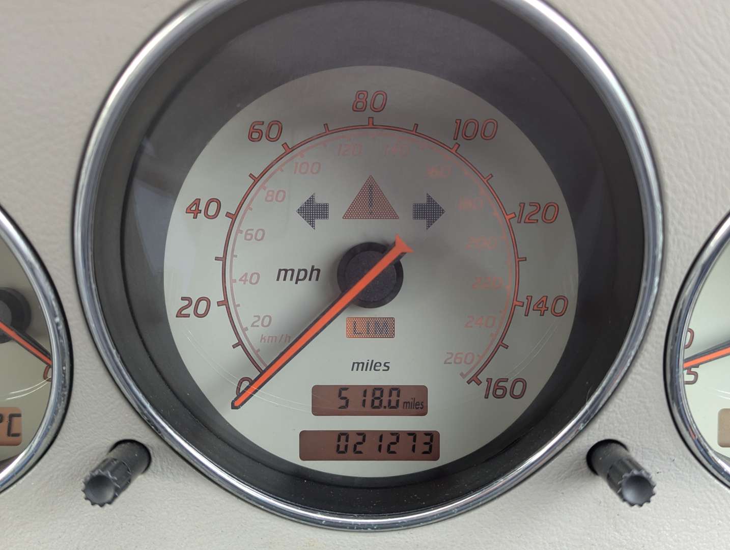 <p>2001 MERCEDES SLK 230 KOMPRESSOR</p>