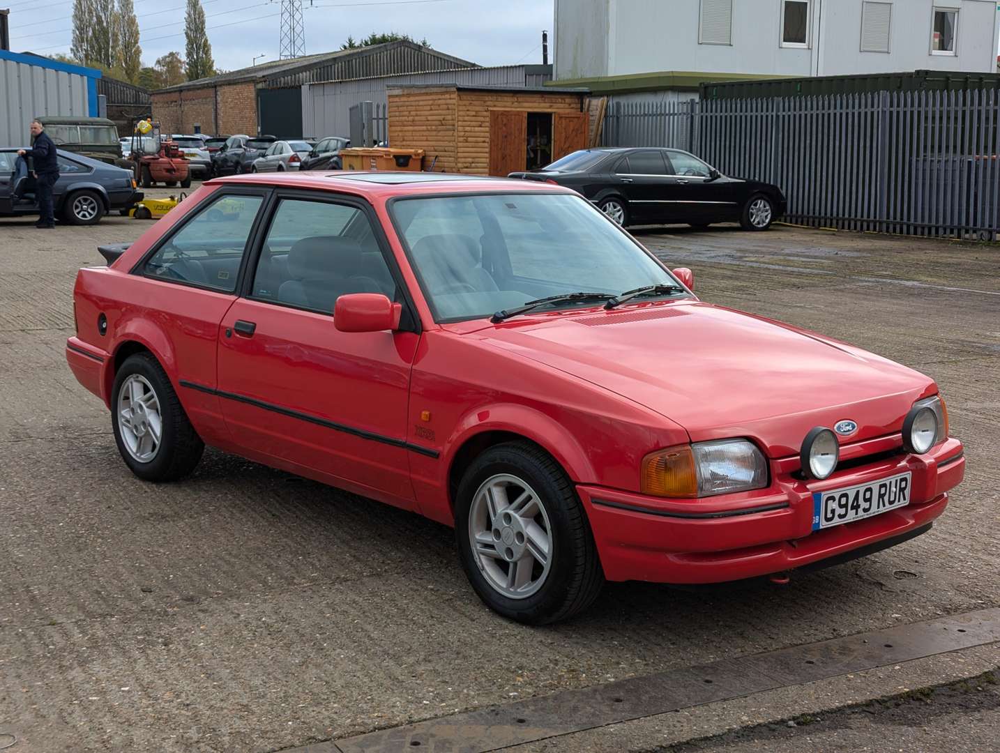 <p>1989 FORD ESCORT XR3I</p>