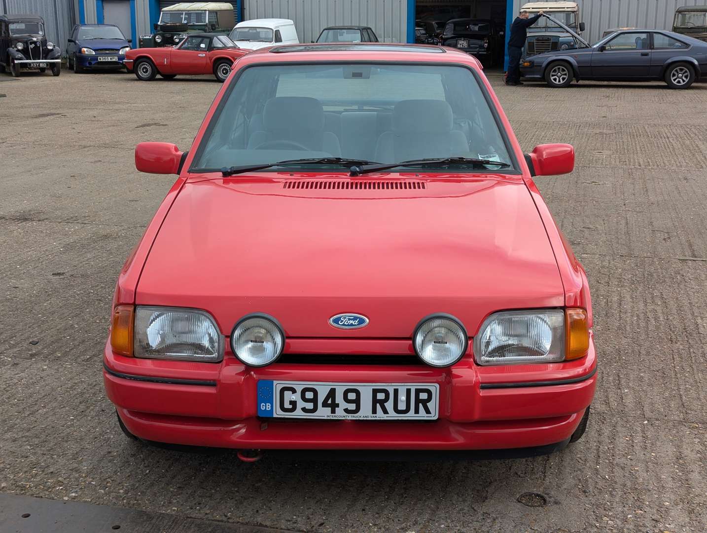 <p>1989 FORD ESCORT XR3I</p>