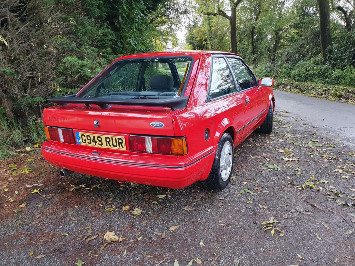 <p>1989 FORD ESCORT XR3I</p>