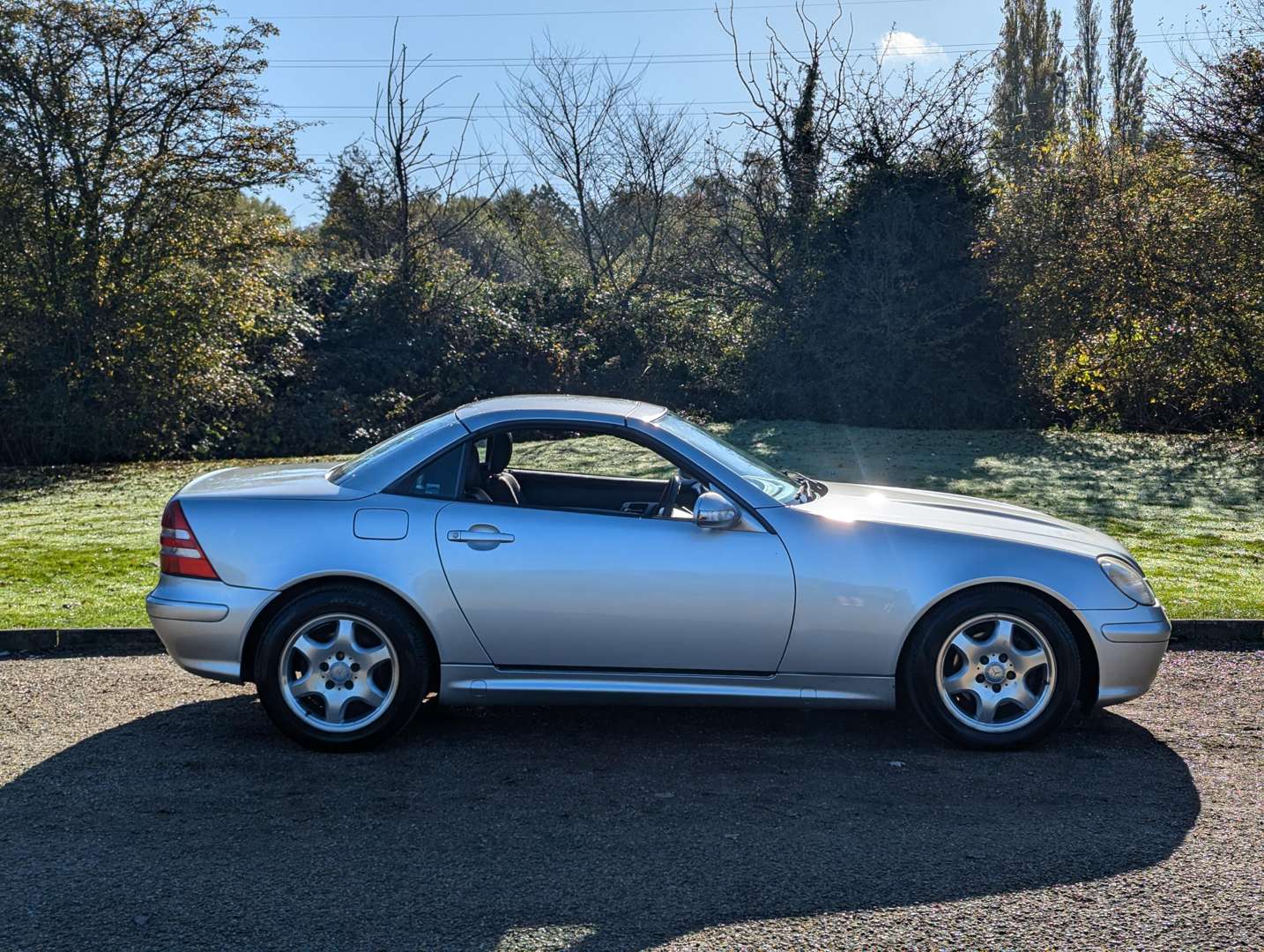 <p>2002 MERCEDES SLK 230 KOMPRESSOR AUTO</p>