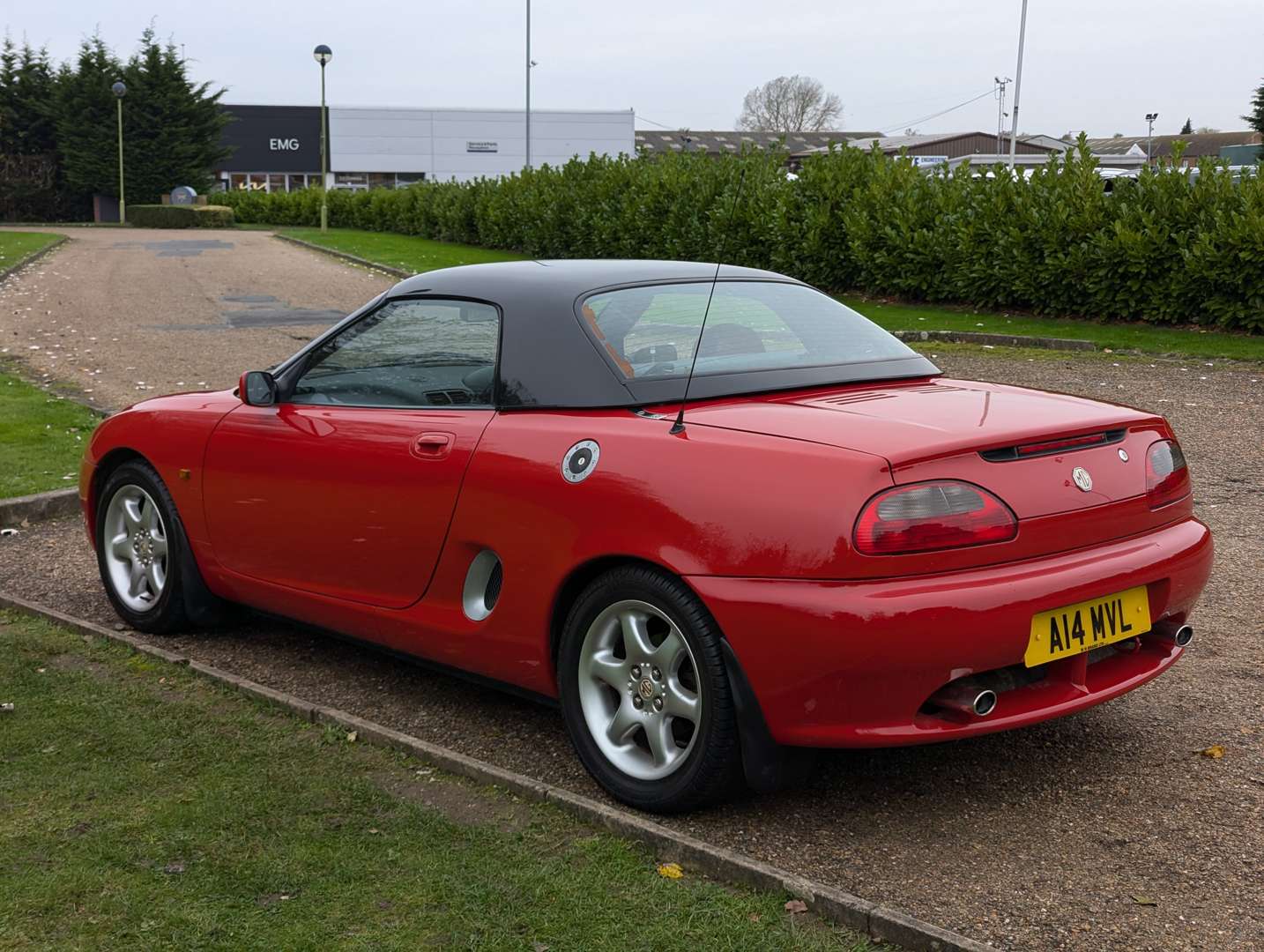 <p>1997 MG F</p>