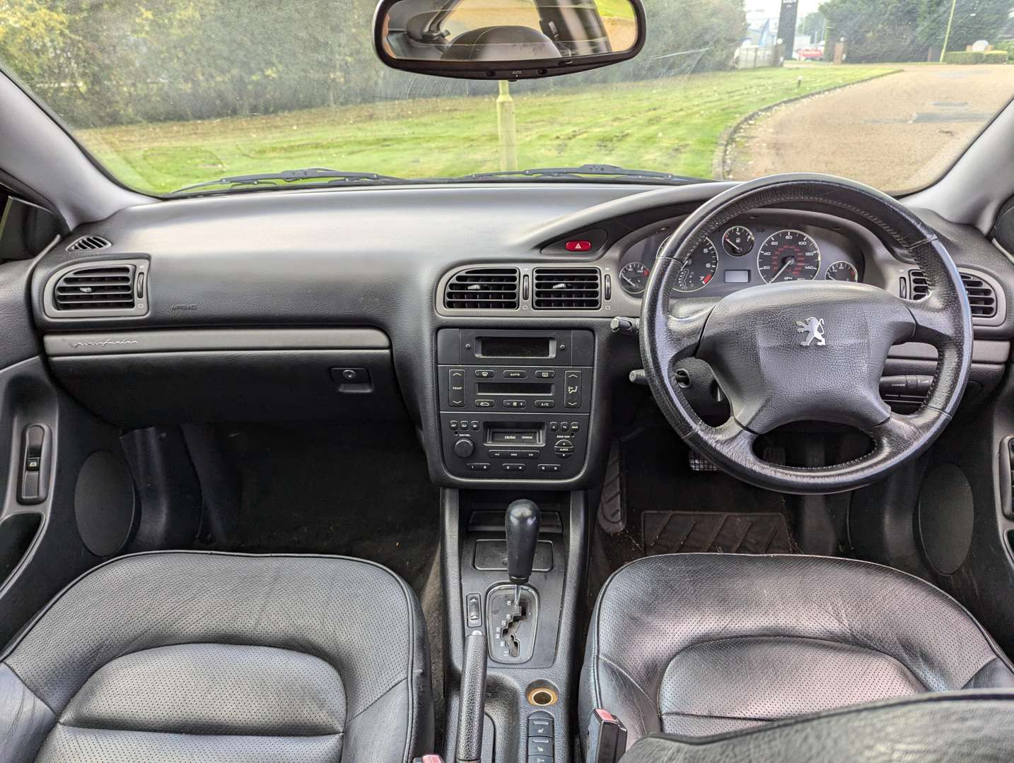 <p>1999 PEUGEOT 406 3.0 V6 COUPE AUTO</p>