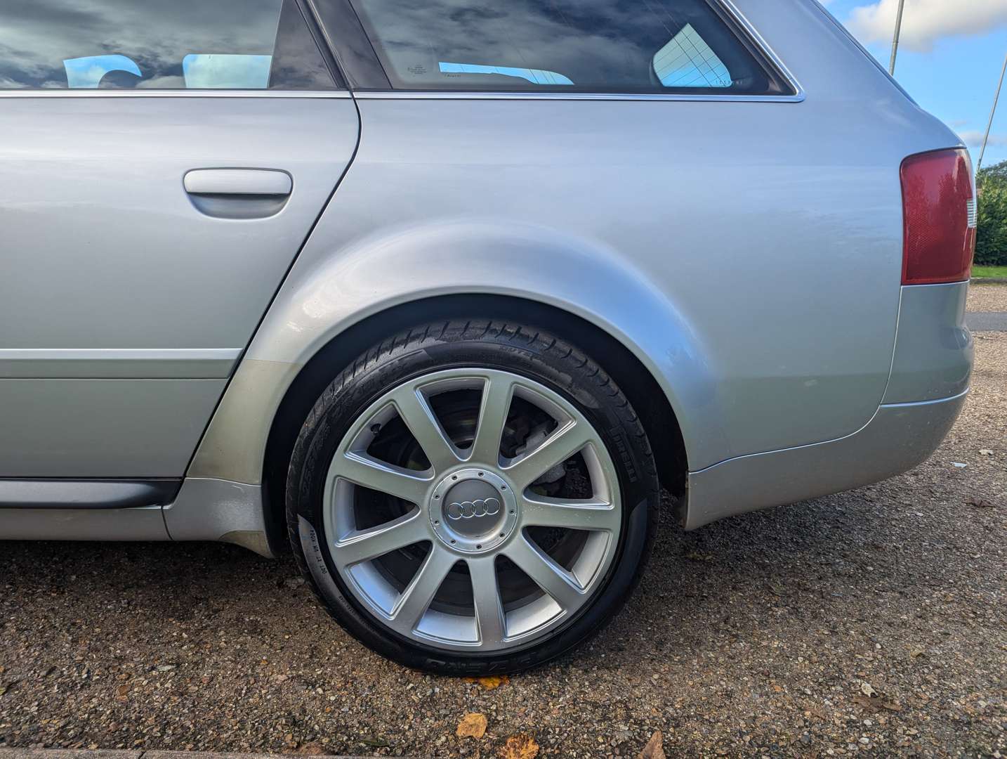 <p>2002 AUDI S6 4.2 AVANT ESTATE AUTO</p>