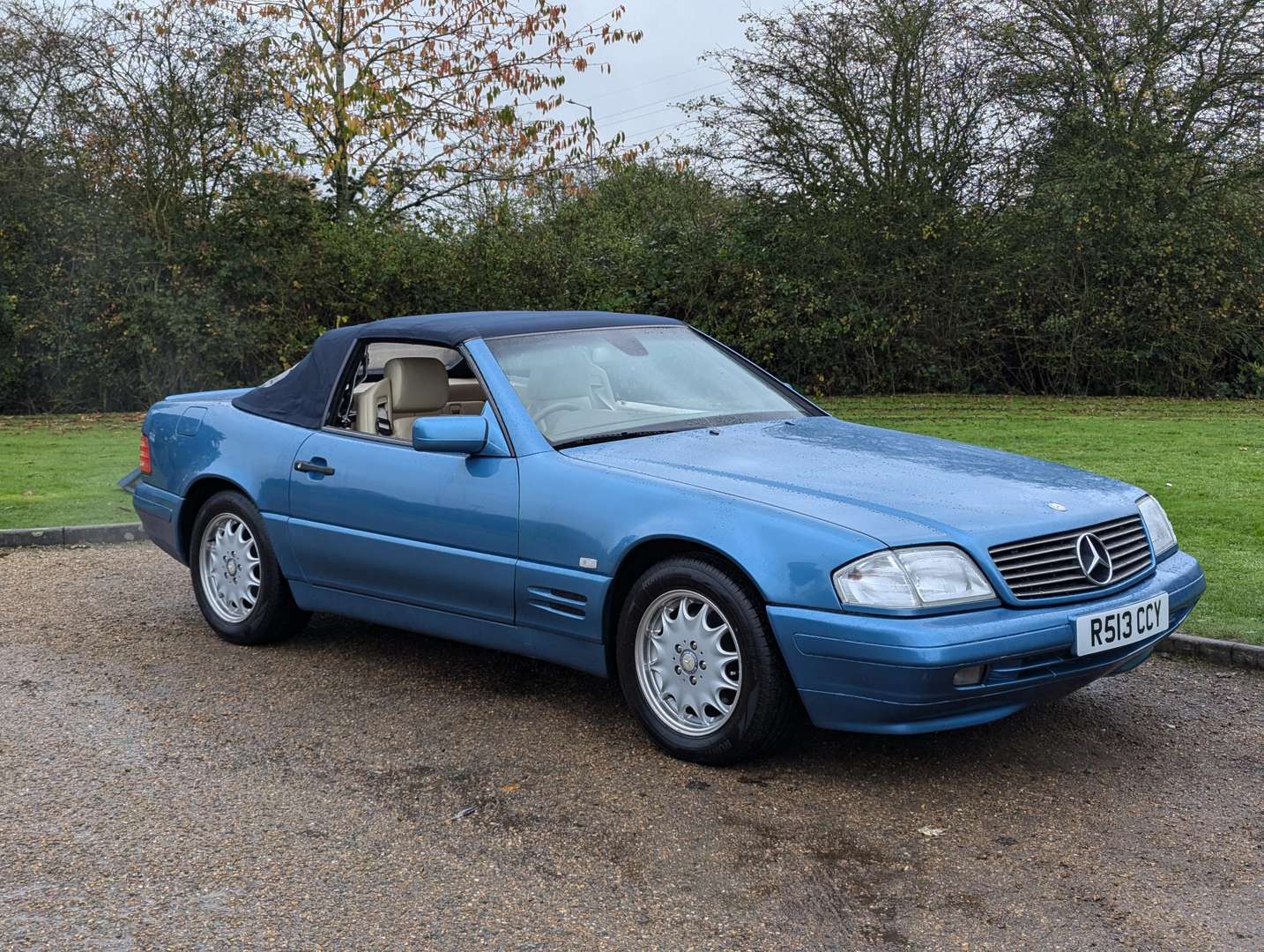 <p>1998 MERCEDES SL 280 AUTO</p>