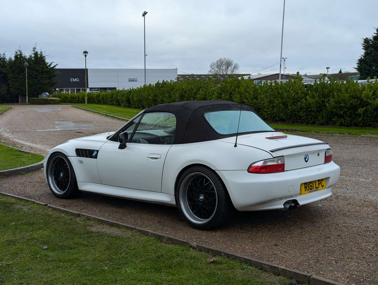 <p>1997 BMW Z3 2.8 WIDE BODY</p>