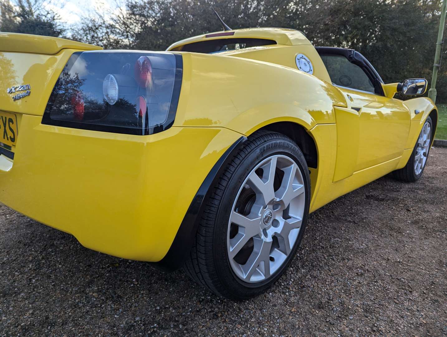 <p>2005 VAUXHALL VX220 TURBO 7,601 MILES</p>