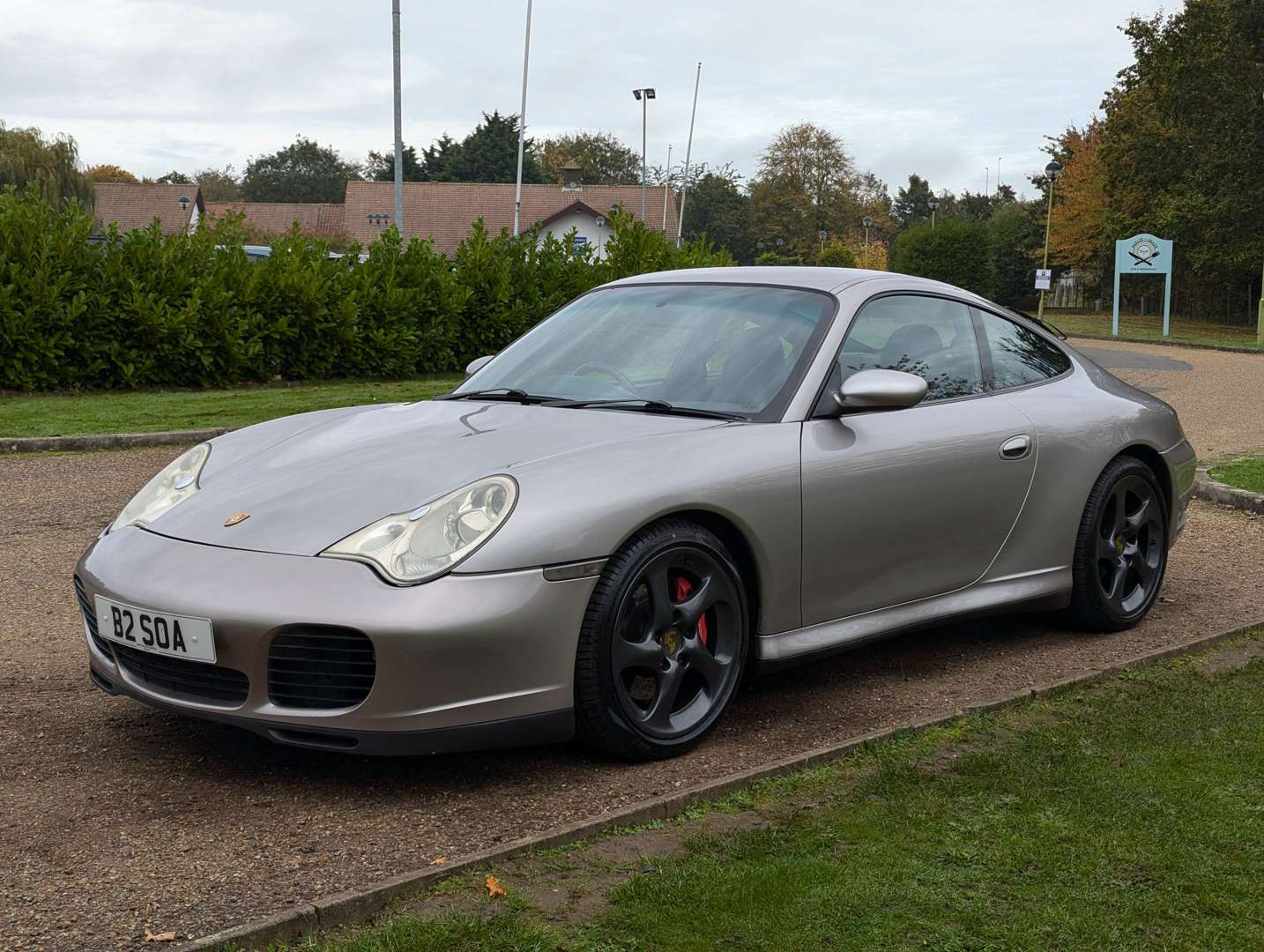 <p>2002 PORSCHE (996) 911 CARRERA 4S</p>