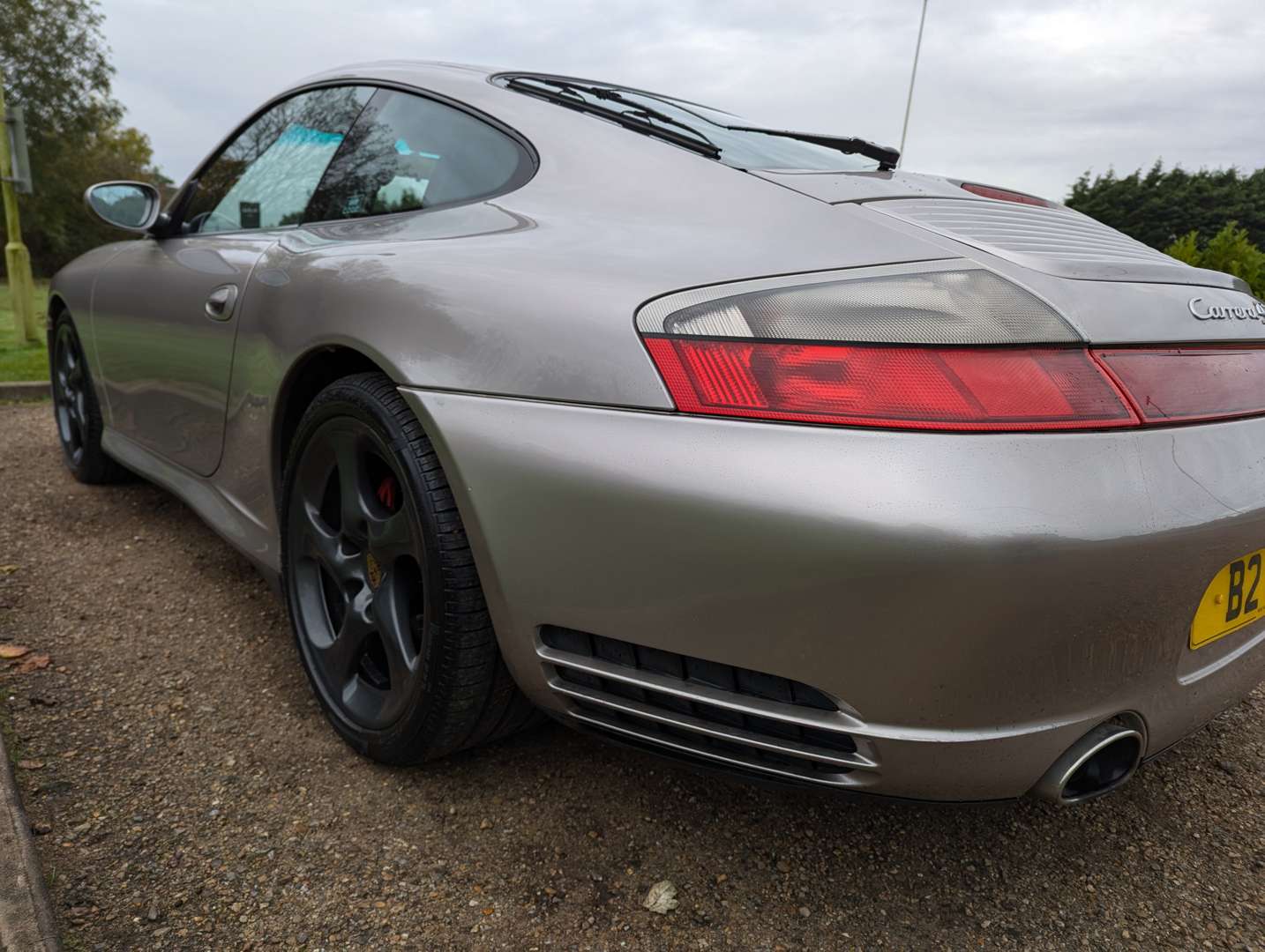 <p>2002 PORSCHE (996) 911 CARRERA 4S</p>