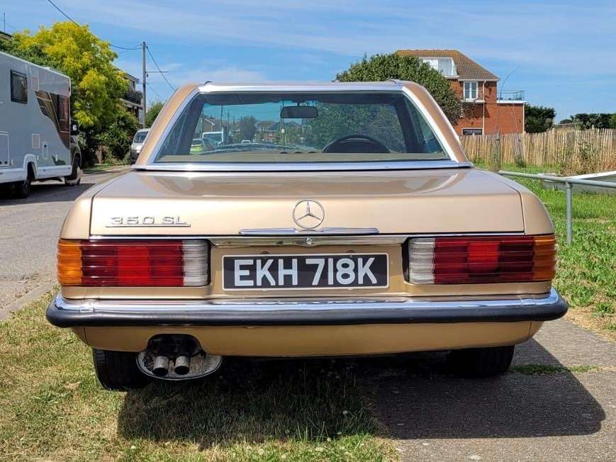 <p>1972 MERCEDES R107 350 SL AUTO</p>