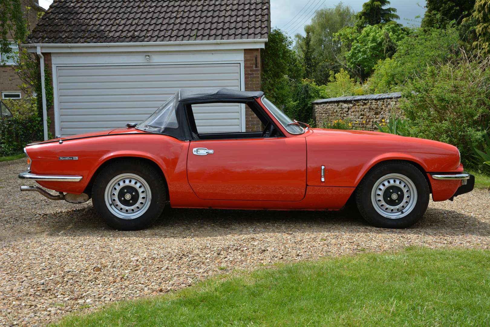 <p>1972 TRIUMPH SPITFIRE</p>