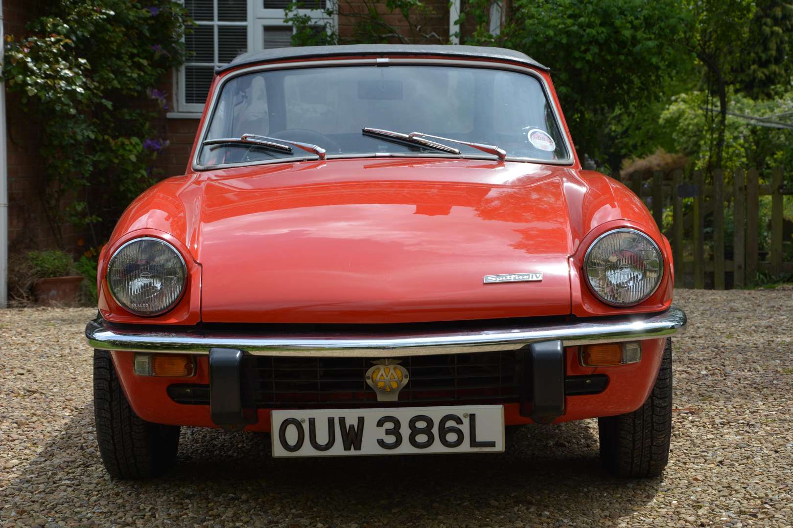 <p>1972 TRIUMPH SPITFIRE</p>