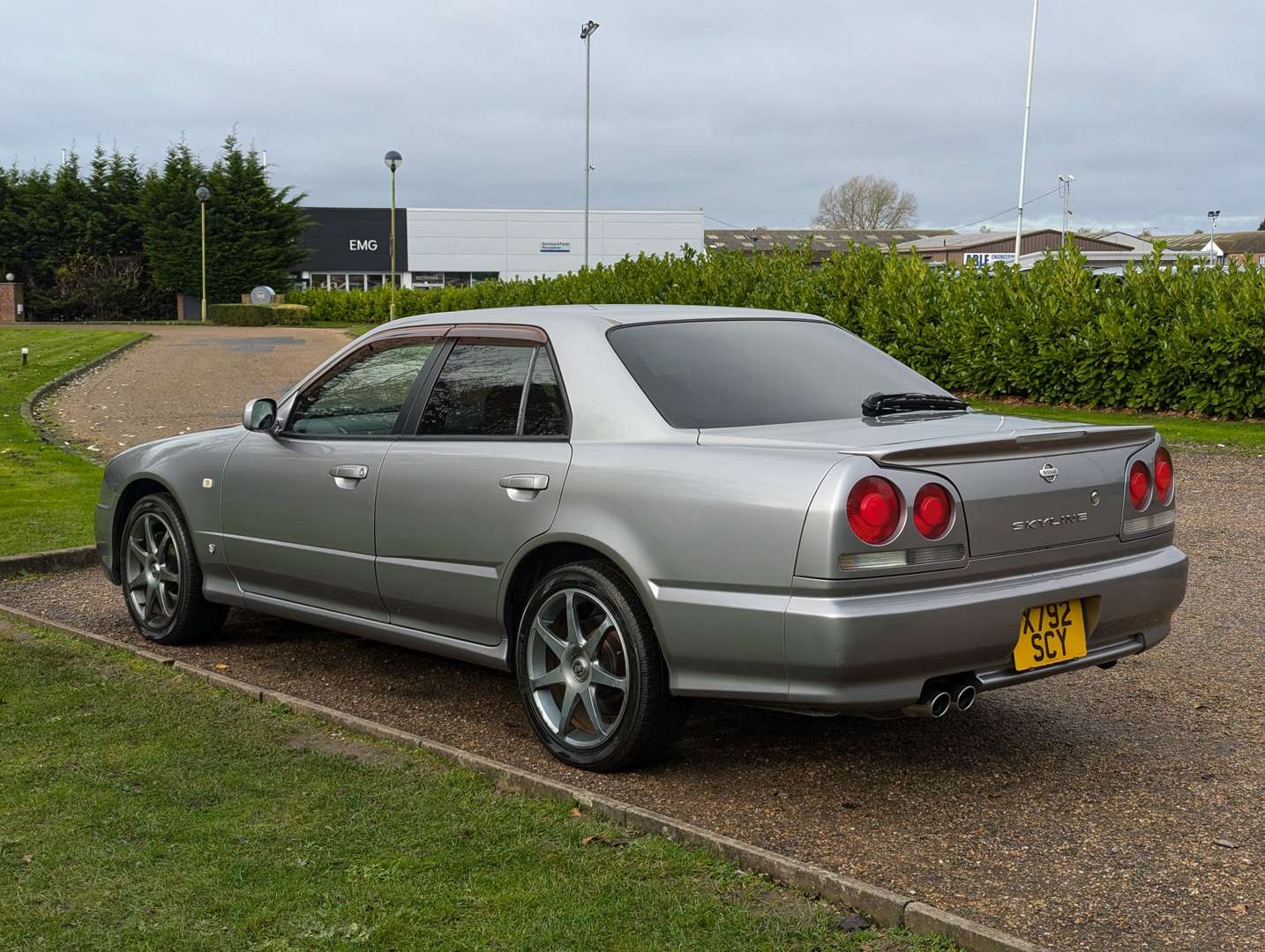 <p>2000 NISSAN SKYLINE R34 25GT-V SALOON AUTO</p>