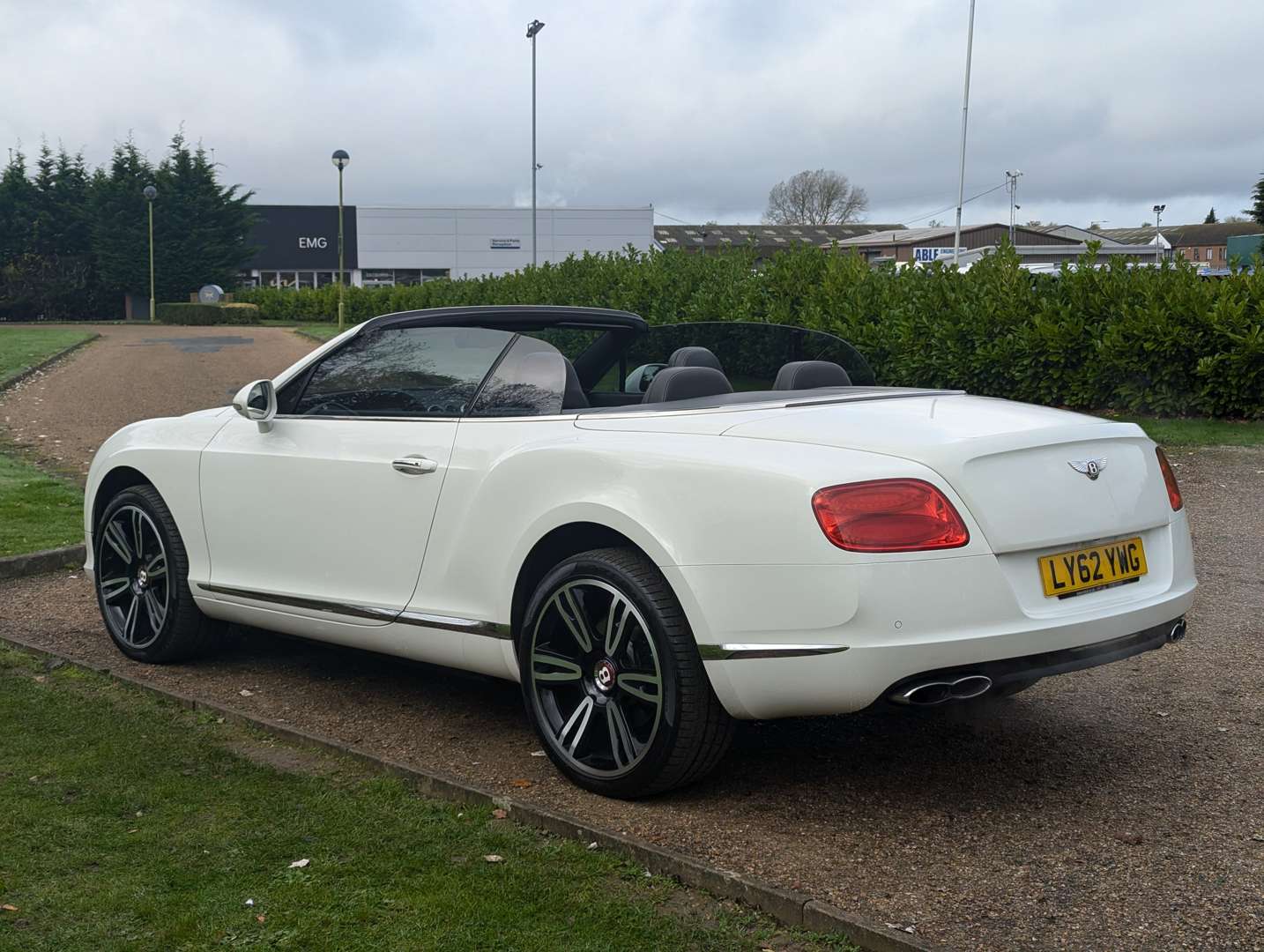 <p>2012 BENTLEY CONTINENTAL GTC V8 AUTO</p>