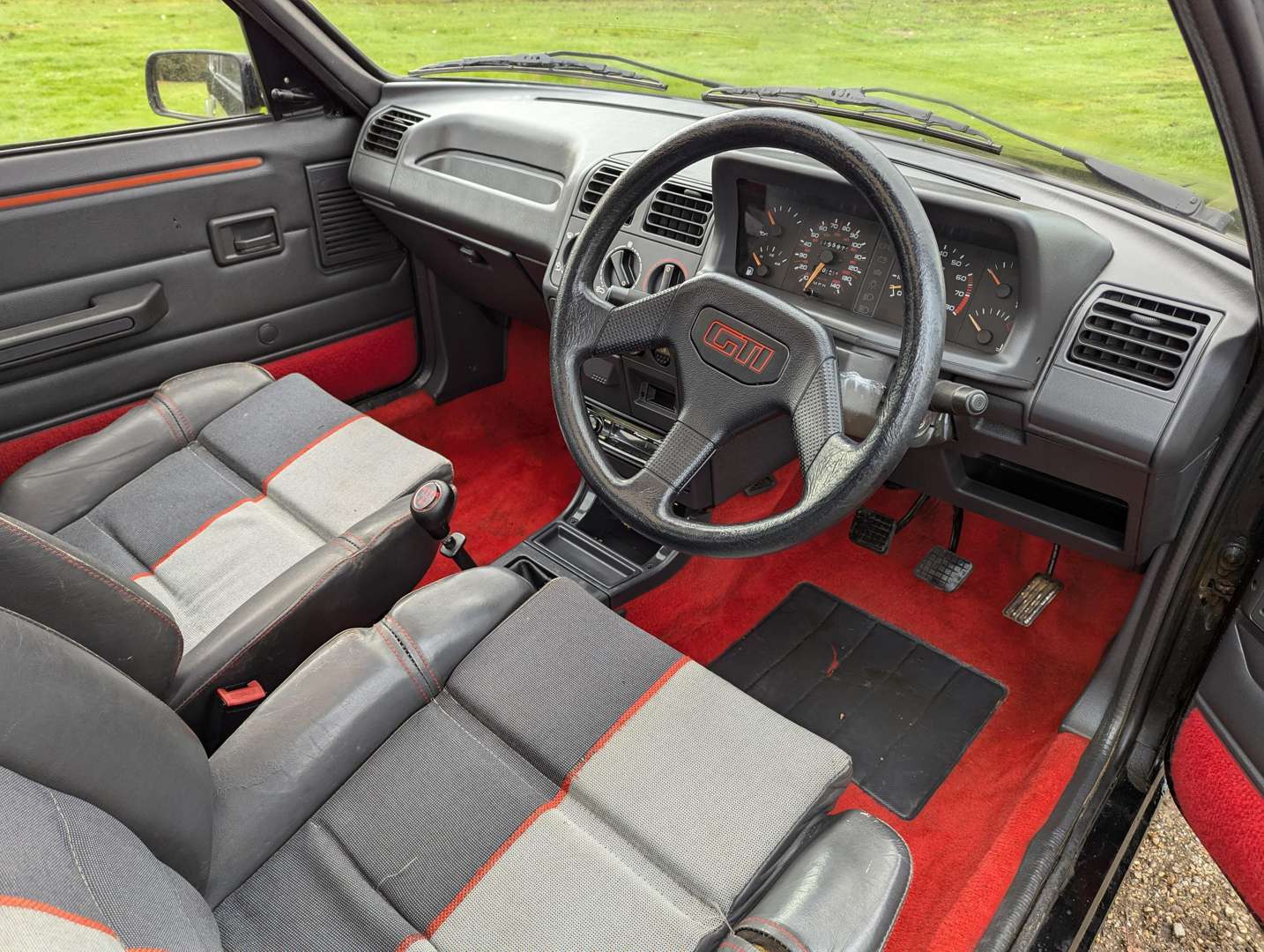 <p>1989 PEUGEOT 205 1.9 GTI</p>