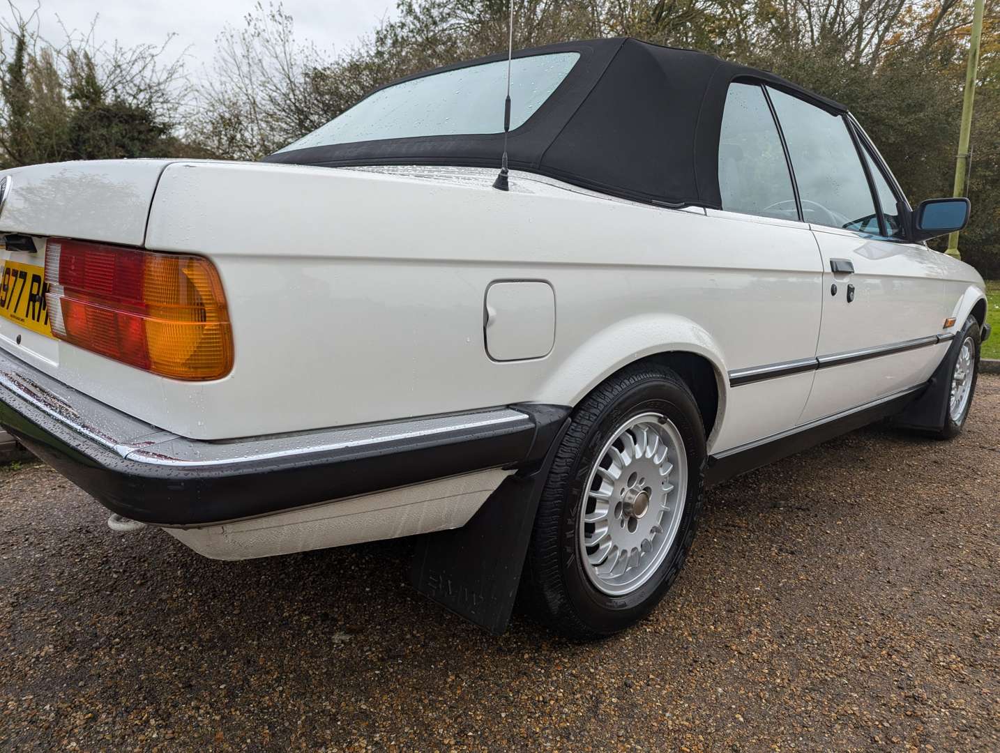 <p>1990 BMW E30 320I CONVERTIBLE</p>