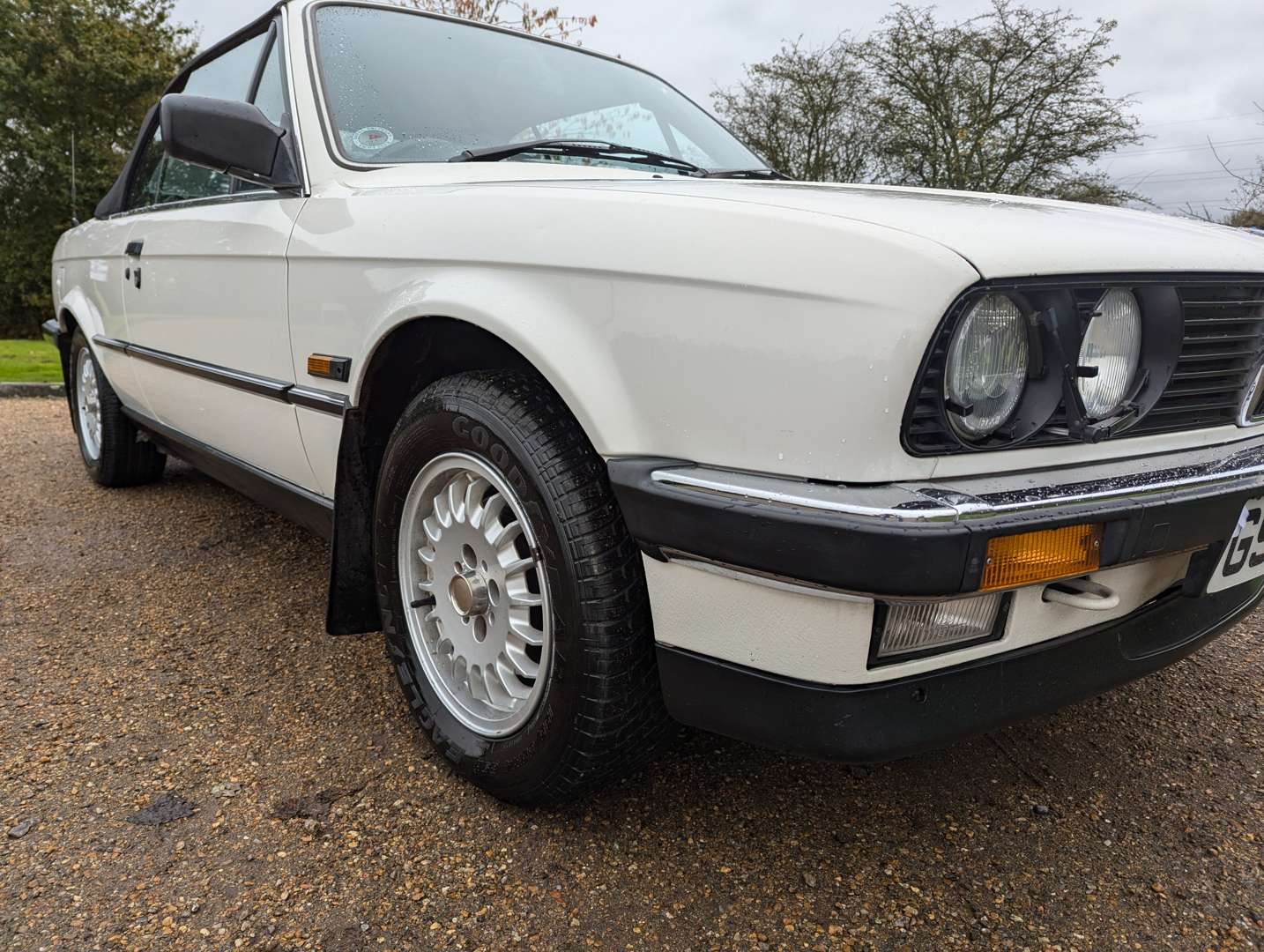 <p>1990 BMW E30 320I CONVERTIBLE</p>