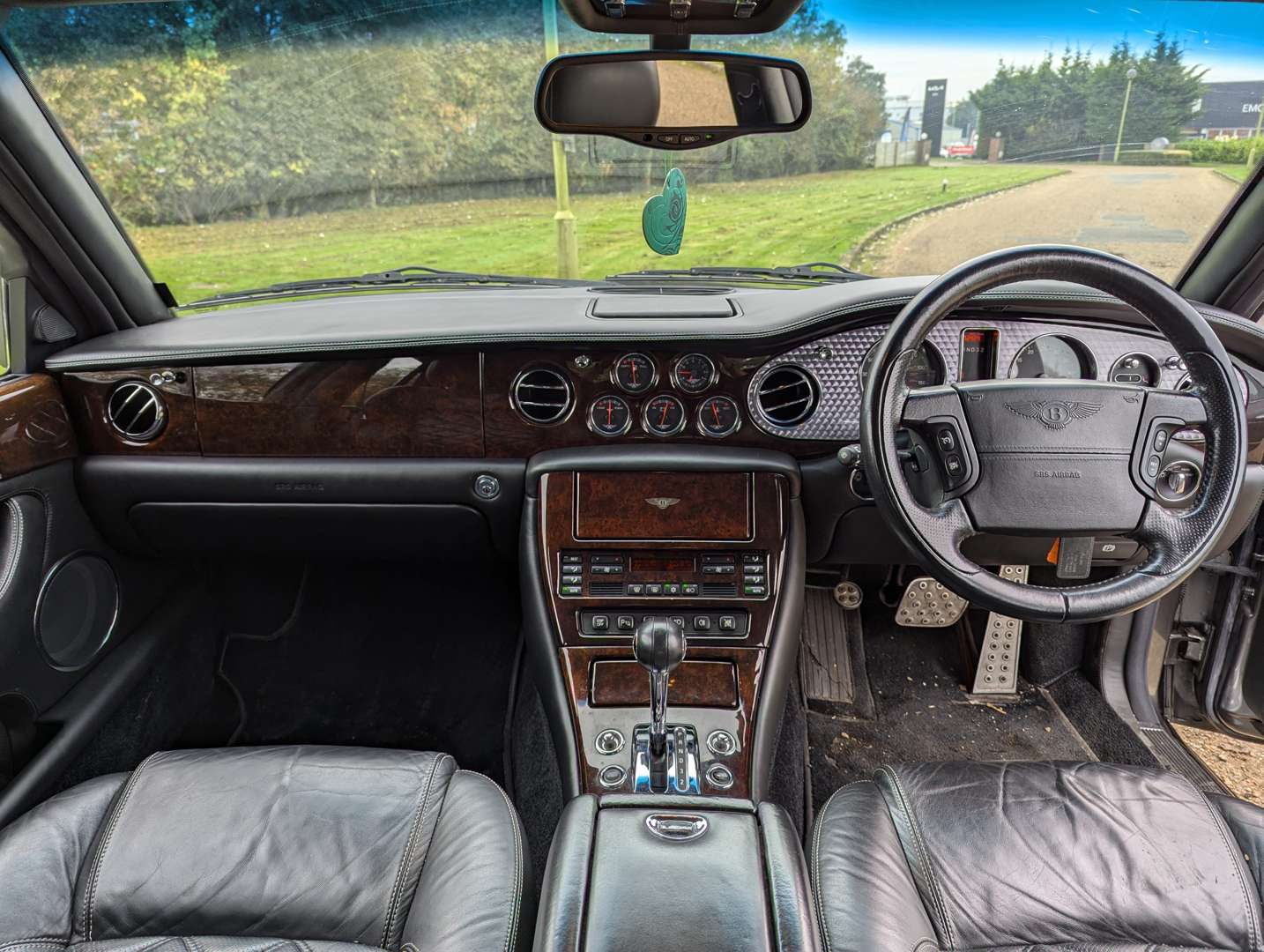 <p>2003 BENTLEY ARNAGE T</p>