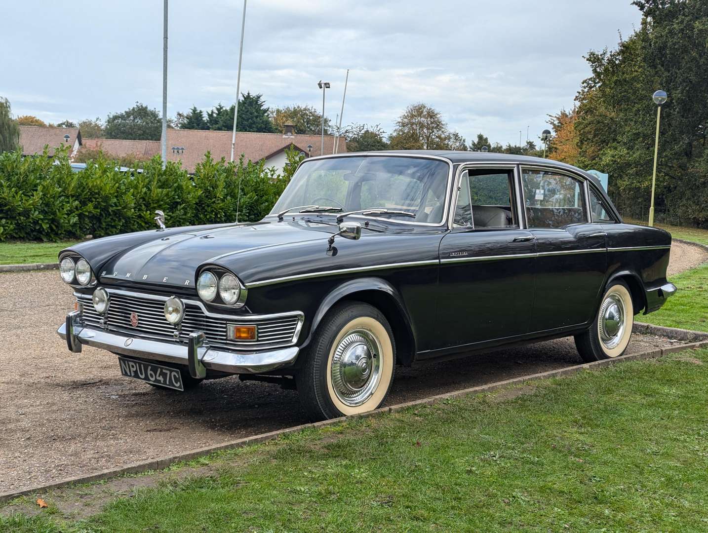 <p>1965 HUMBER IMPERIAL</p>