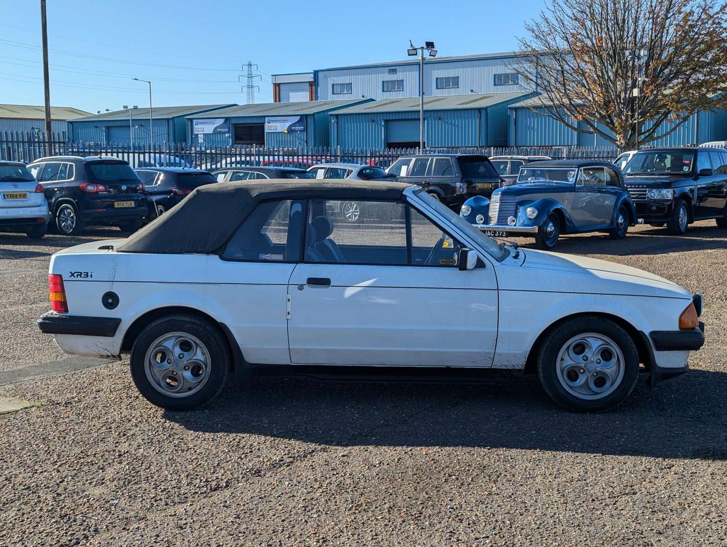 <p>1984 FORD ESCORT 1.6I CABRIOLET</p>