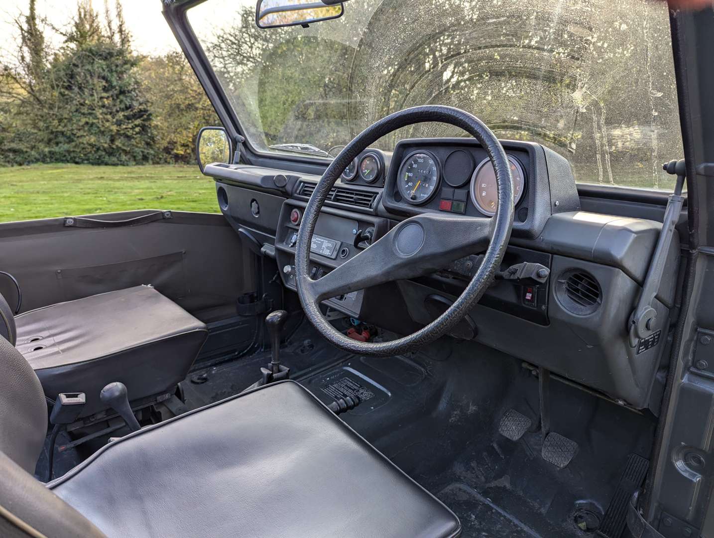 <p>1990 MERCEDES G-WAGEN</p>