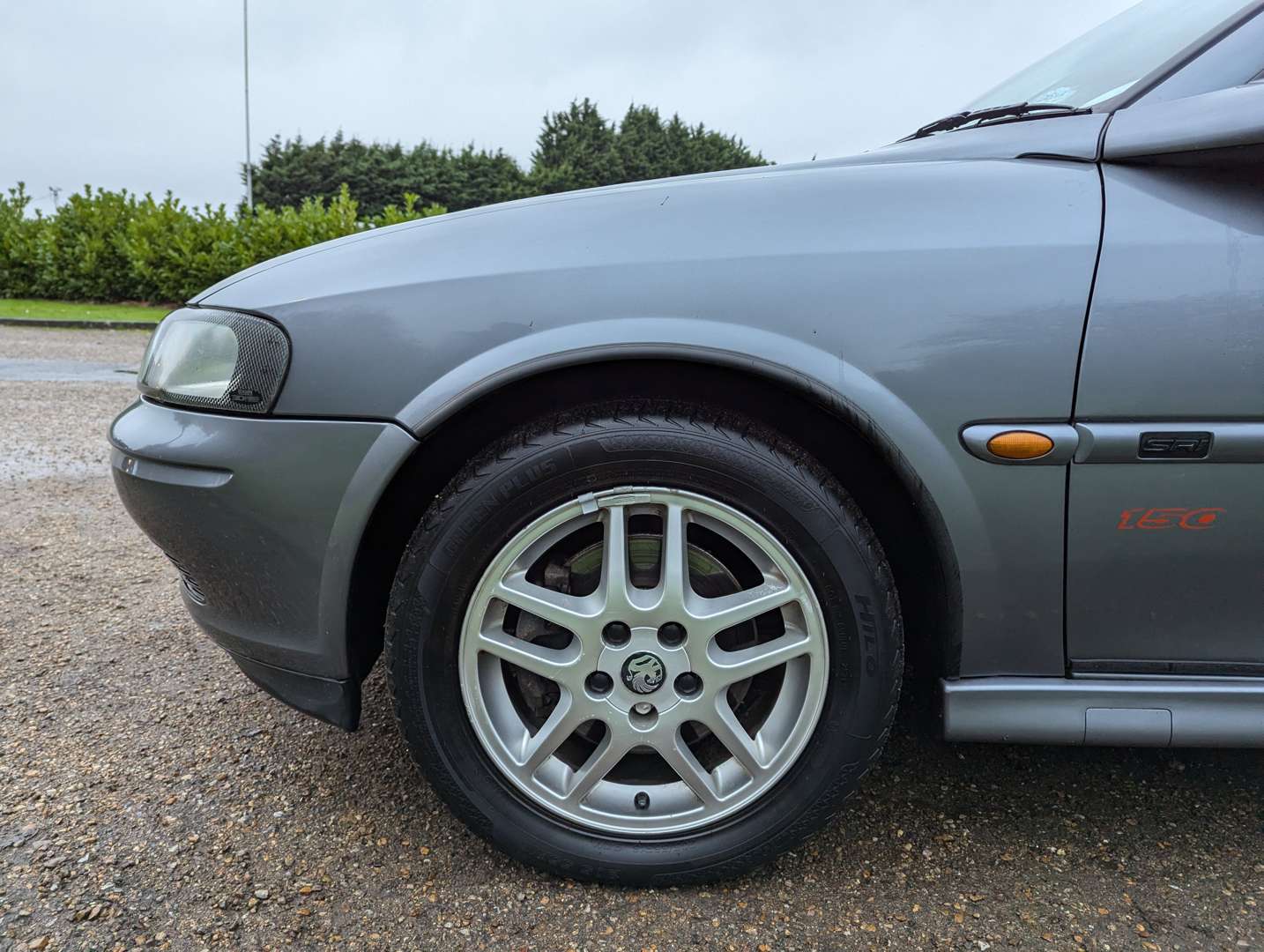 <p>2000 VAUXHALL VECTRA SRI 150 ESTATE</p>