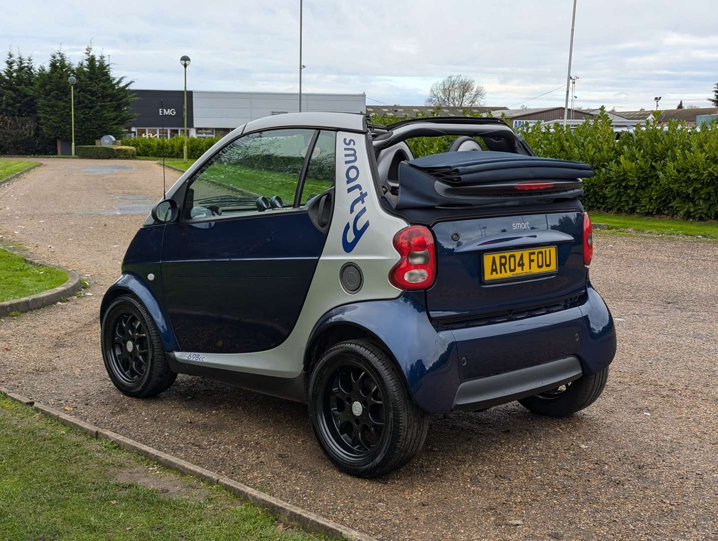 <p>2004 SMART FORTWO PASSION 61 AUTO</p>