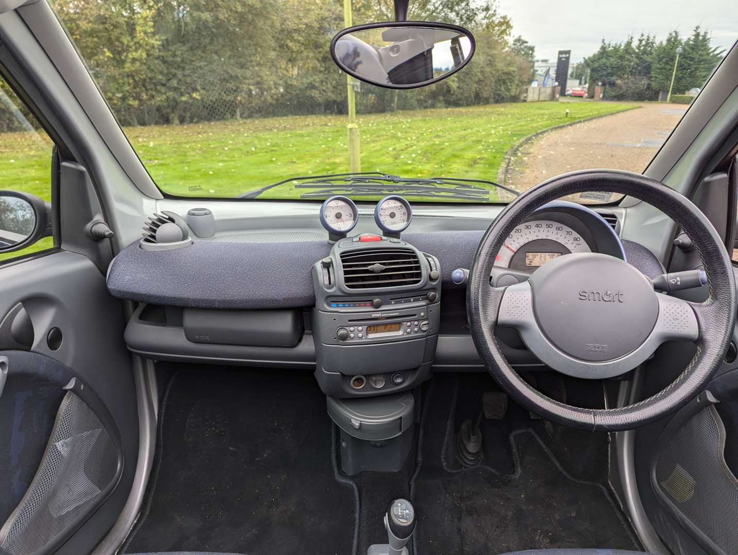 <p>2004 SMART FORTWO PASSION 61 AUTO</p>