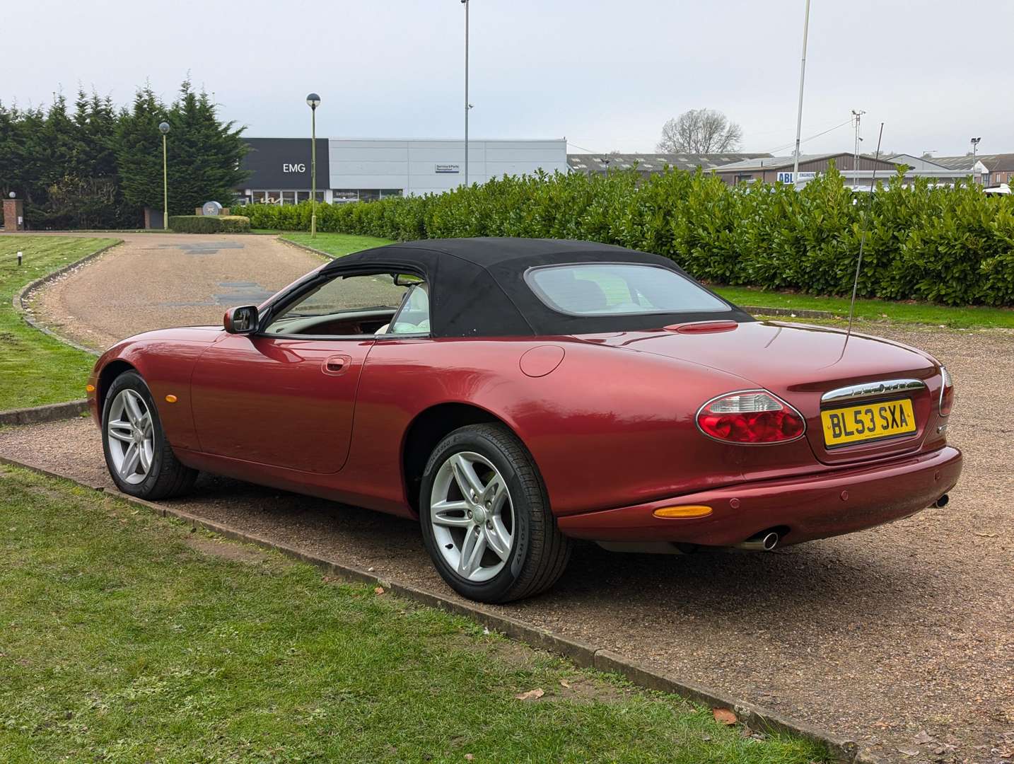 <p>2004 JAGUAR XK8 4.2 CONVERTIBLE AUTO</p>