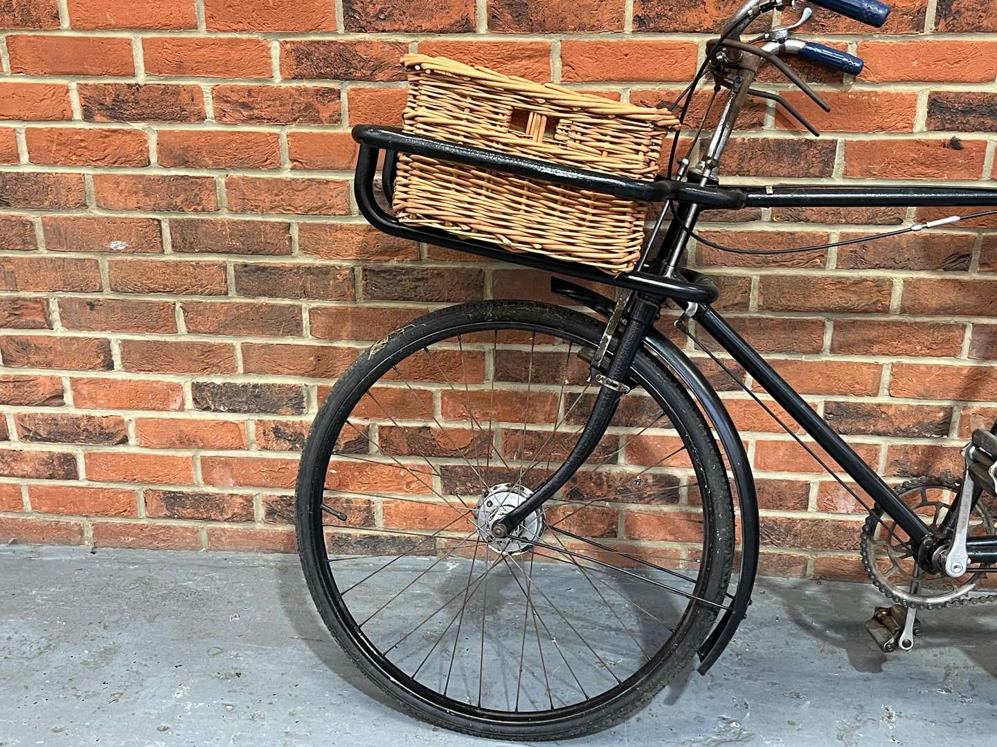 <p>Cyclemaster Vintage Trade Bike</p>