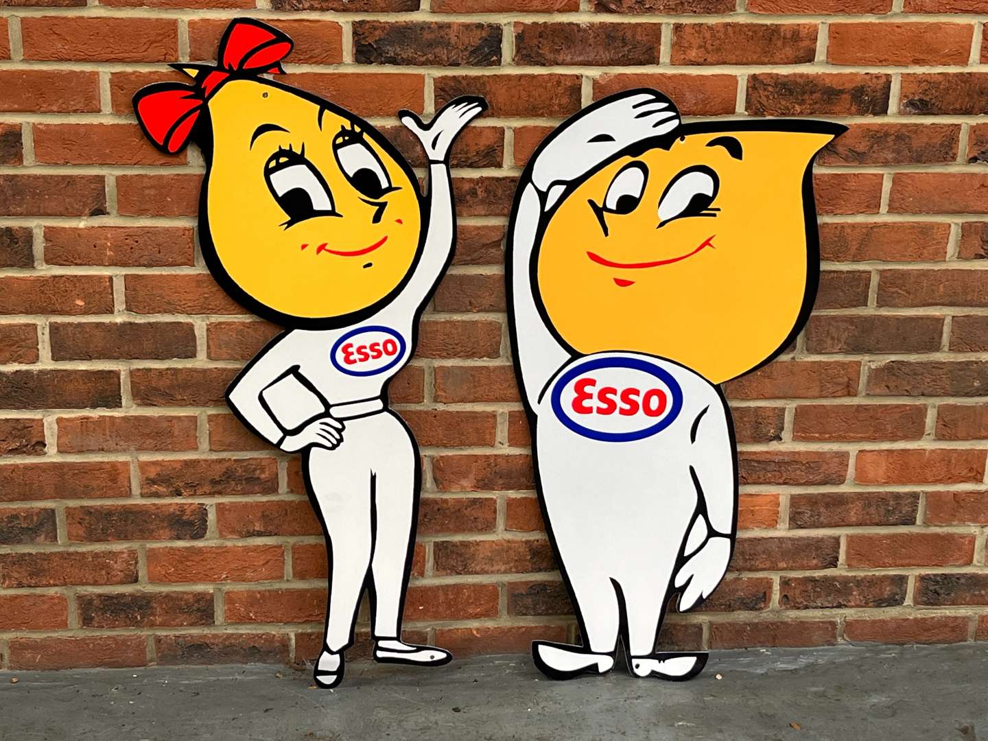 <p>Esso Mr and Mrs Drips Metal Signs</p>