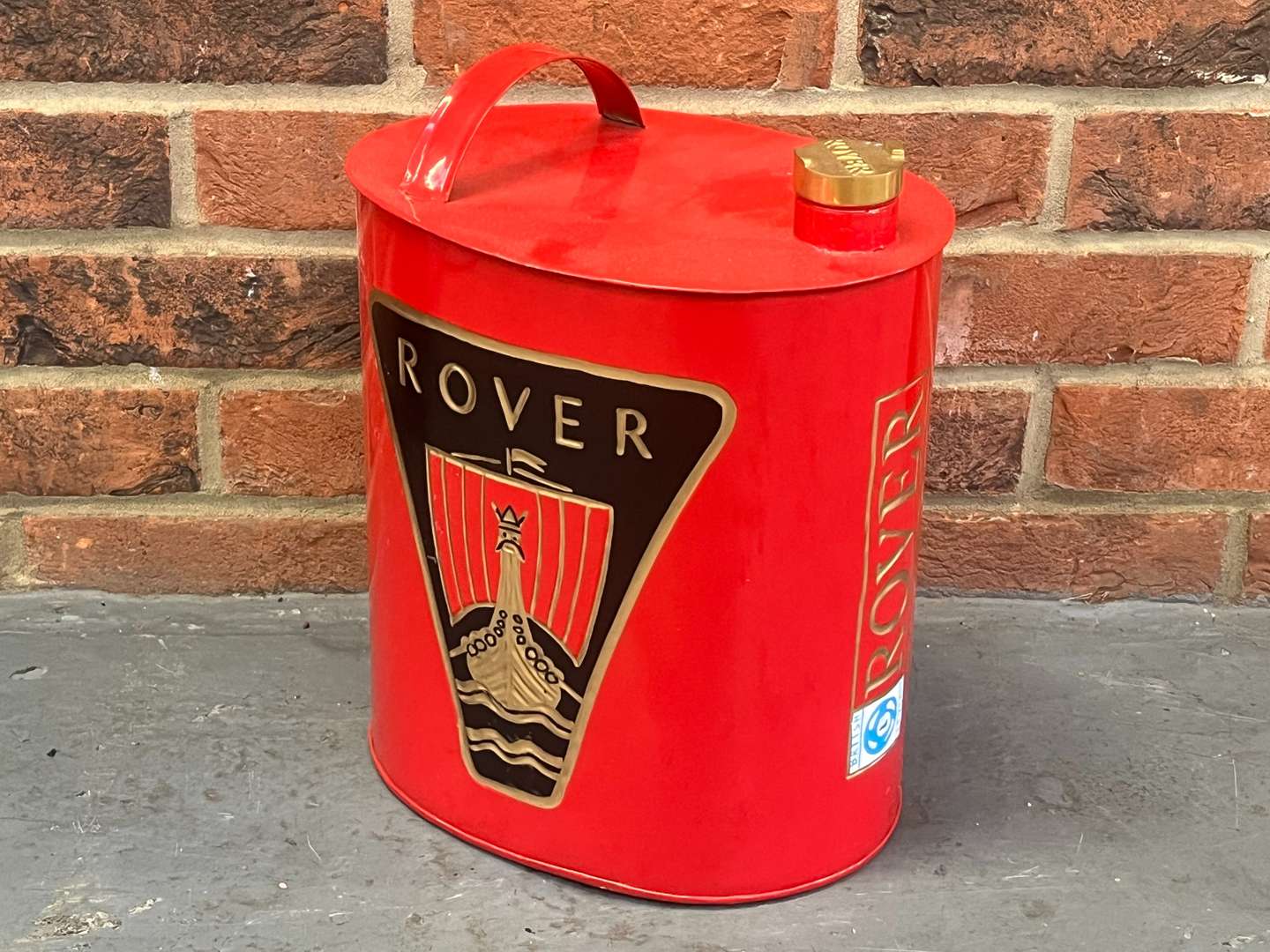 <p>Rover Fuel Can</p>