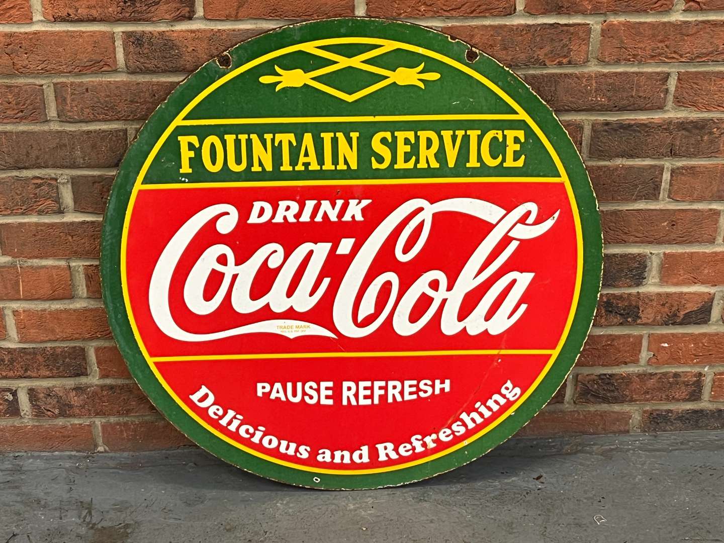 <p>Fountain Service Drink Coca-Cola Circular Sign</p>