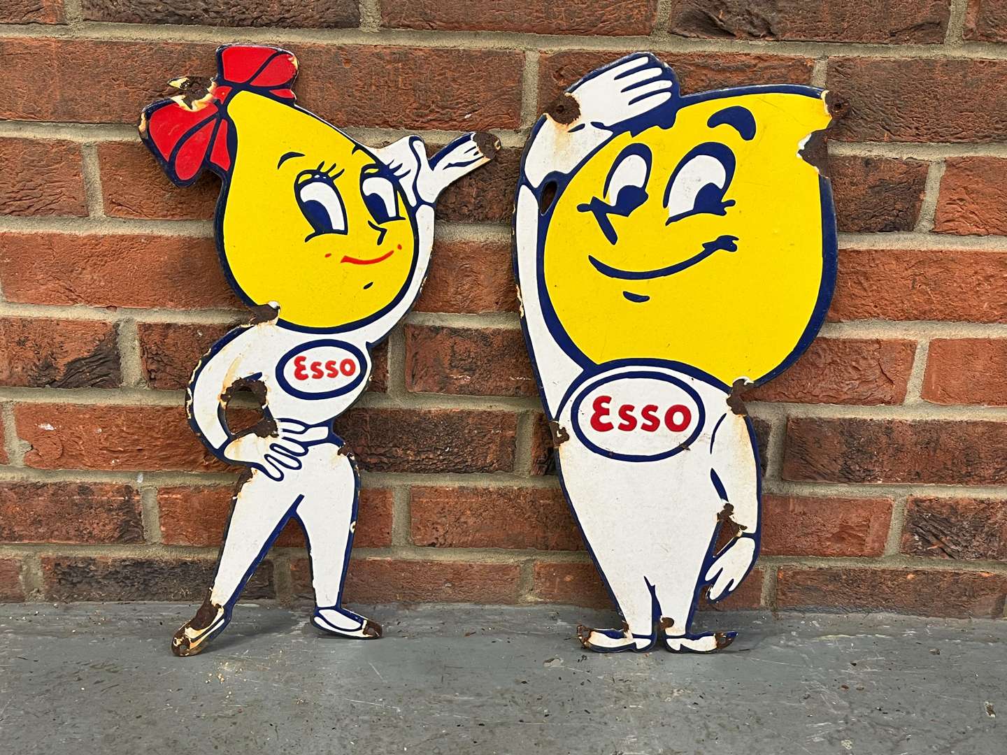 <p>Esso Mr and Mrs Drip Enamel Signs</p>