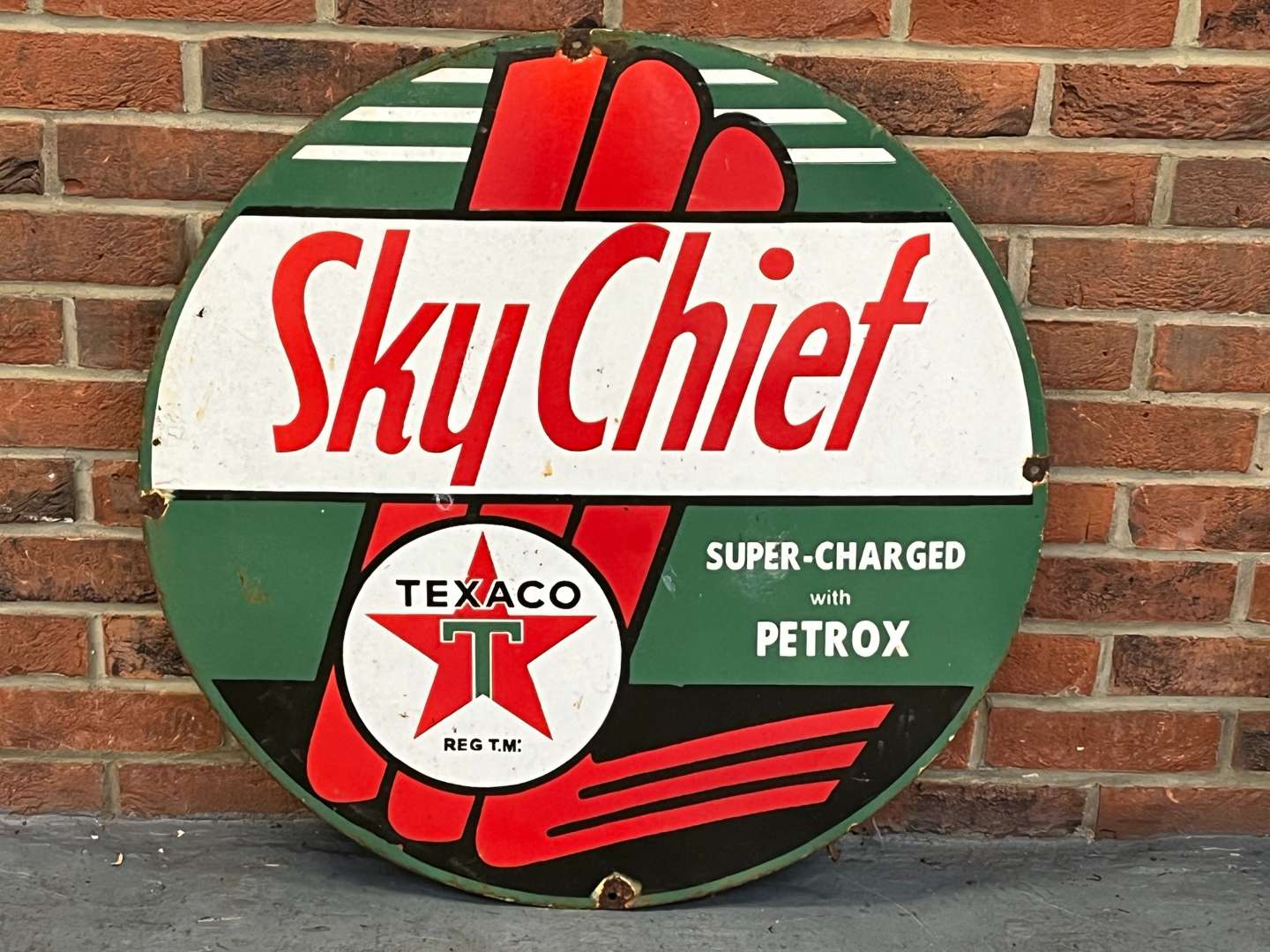 <p>Sky Chief Texaco Circular Enamel Sign</p>