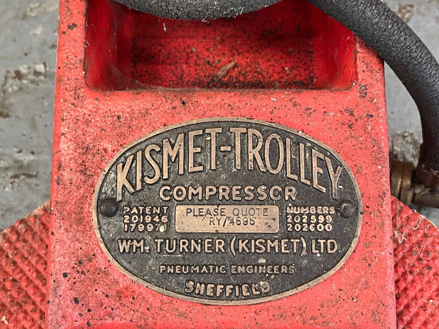 <p>Kismet Vintage Pump</p>