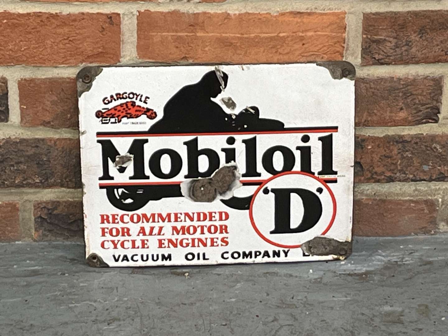 <p>Gargoyle Mobiloil D For Motor Cycle Engines Sign</p>