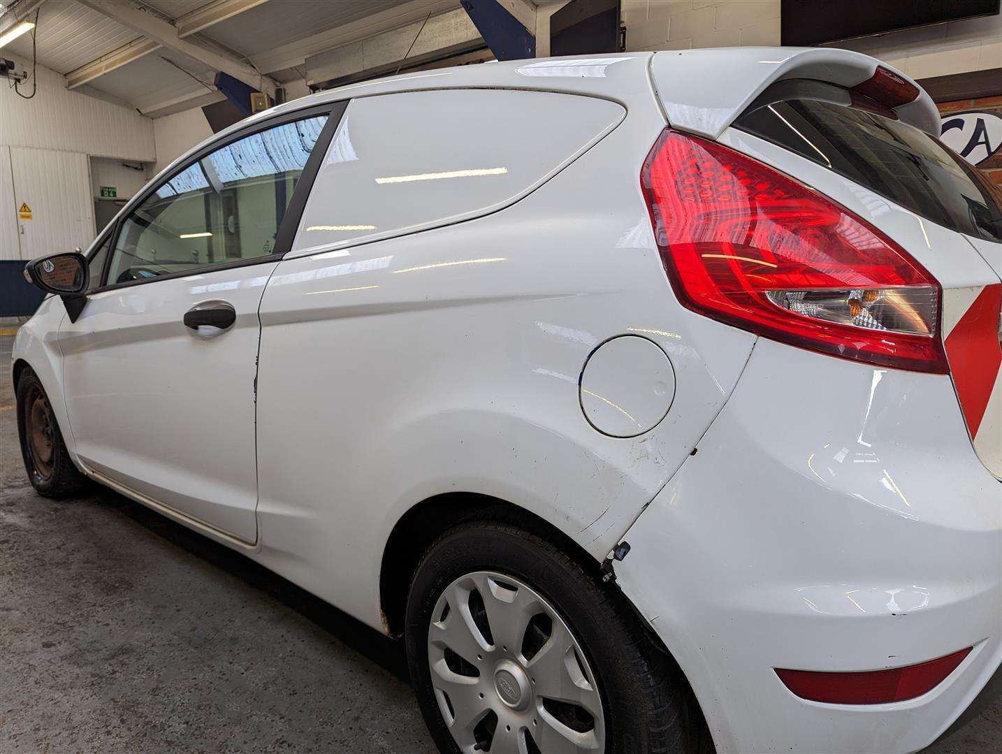 <p>2011 FORD FIESTA ECONETIC TDCI DPF</p>