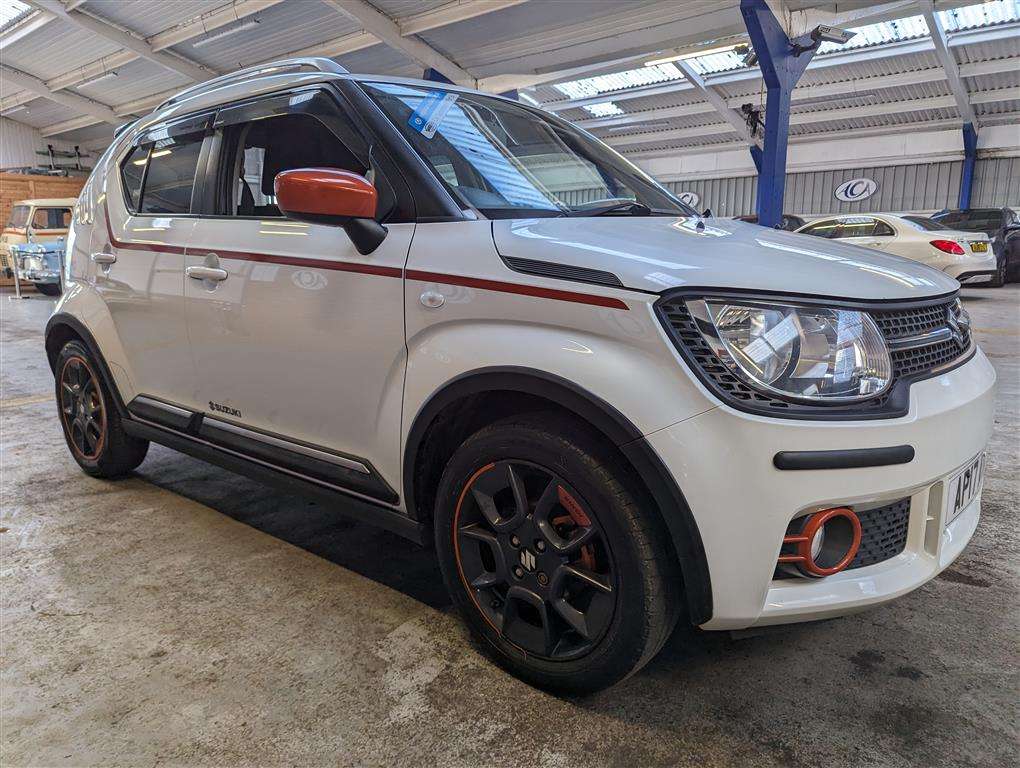 <p>2017 SUZUKI IGNIS SZ-T DUALJET</p>