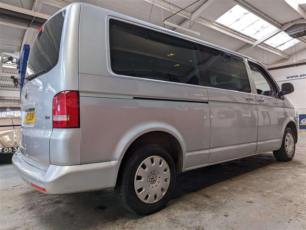 <p>2013 VOLKSWAGEN T-PORTER T30 SE 140TDI LW</p>