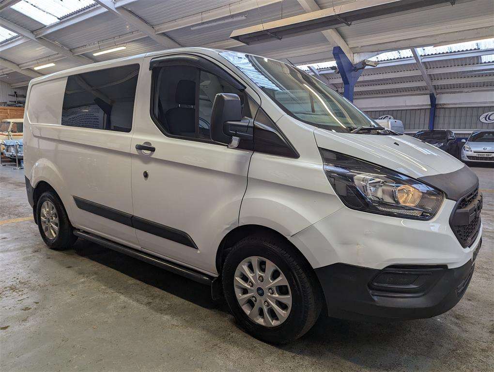 <p>2019 FORD TRANSIT CUSTOM 300 BASE</p>